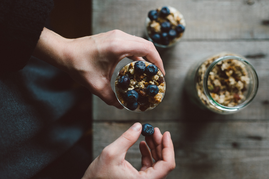 Hemmagjord granola av Babes in Boyland 1 BIB_granola-breakfast_1024px-5