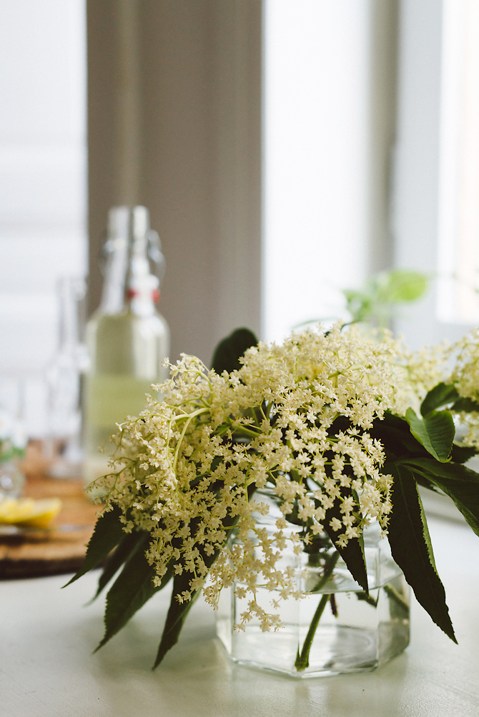 Elderflower lemonade by Babes in Boyland