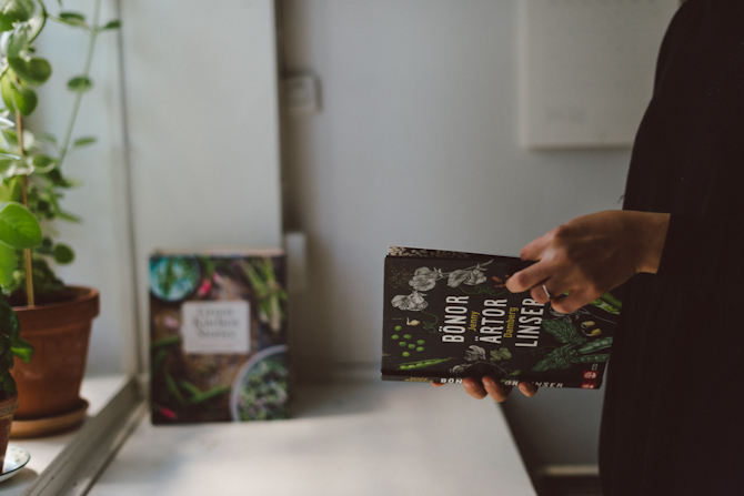 Banankaka och en ny kokbok 9 Banana cake by Babes in Boyland