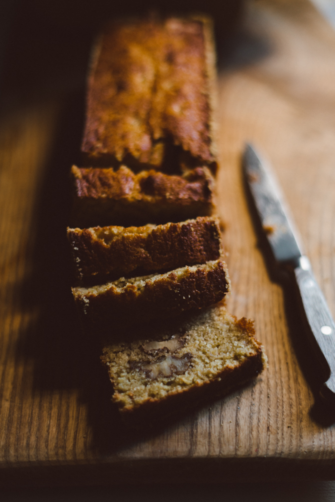 Banankaka och en ny kokbok 16 Banana cake by Babes in Boyland