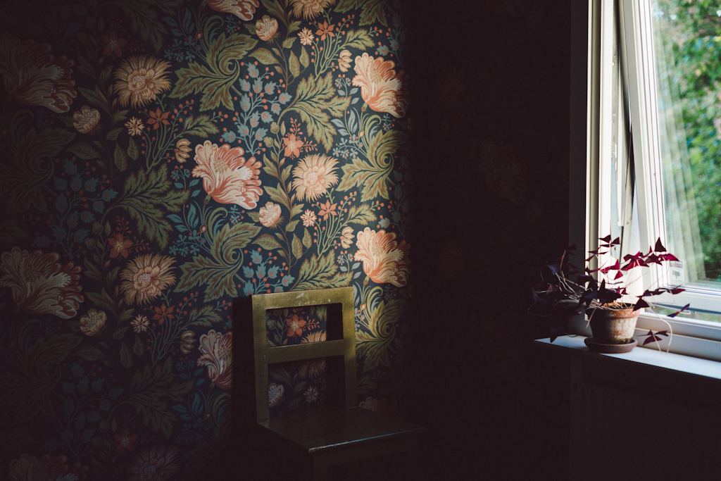 Bedroom flowers by Babes in Boyland