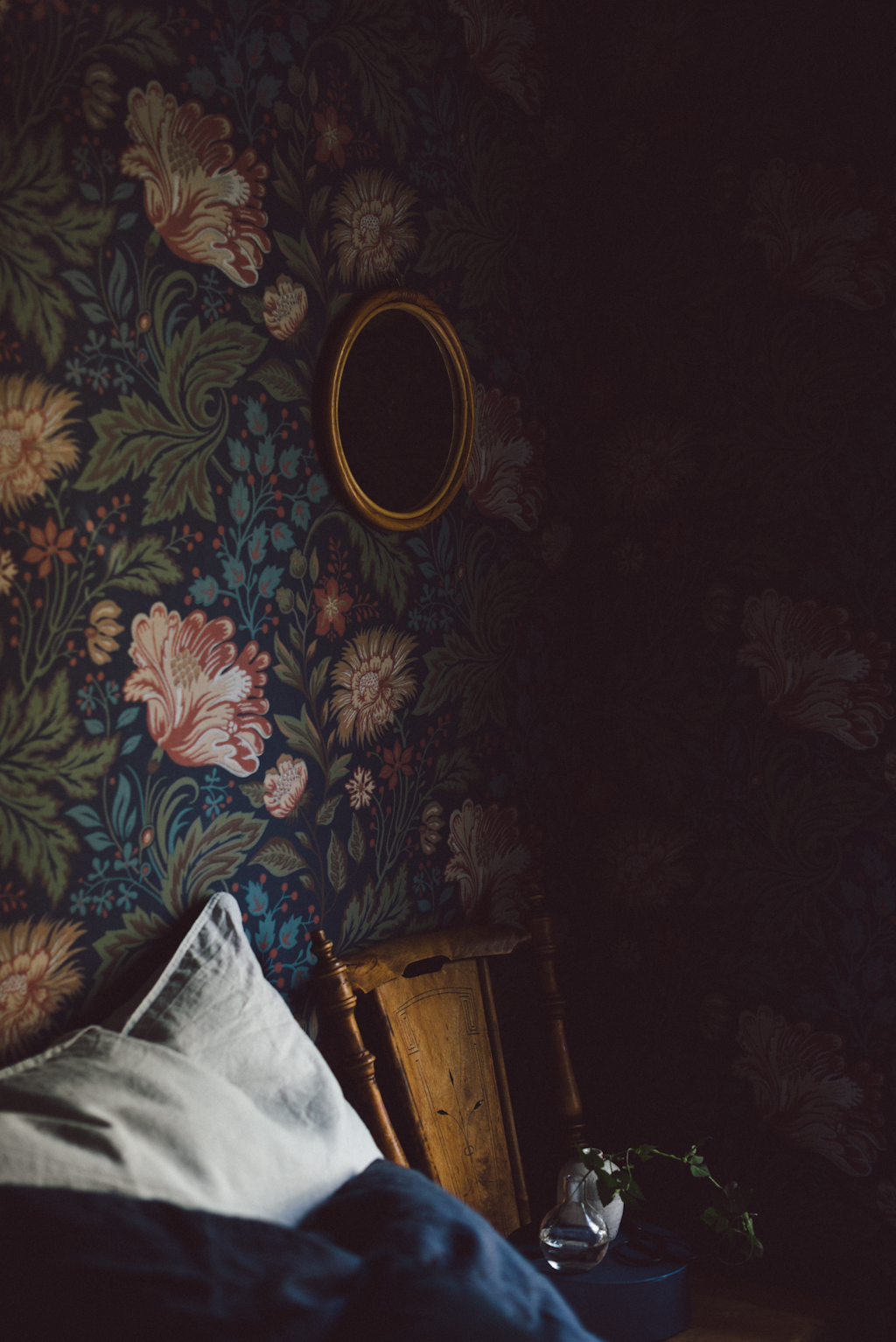 Ava wallpaper by Babes in Boyland