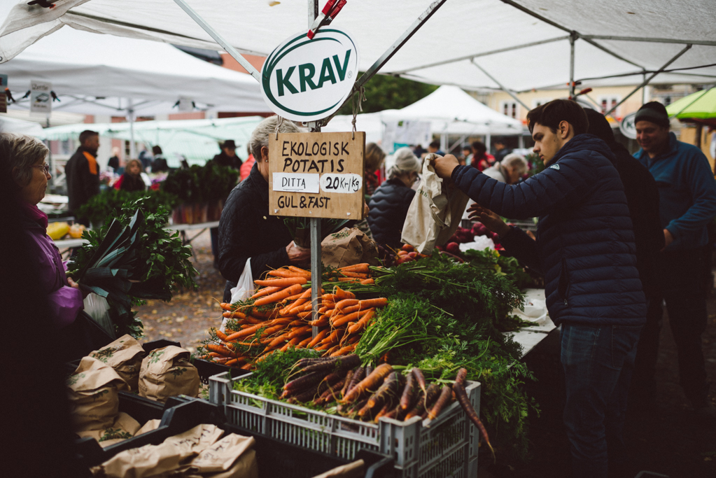 Farmer's market by Babes in Boyland