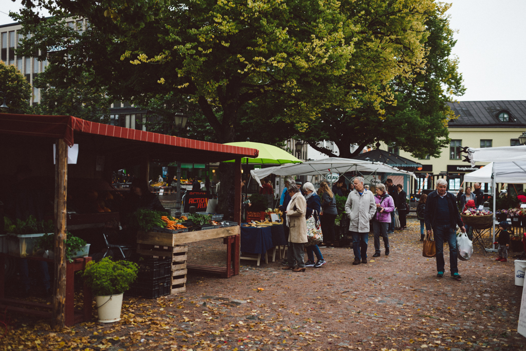 Farmer's market by Babes in Boyland