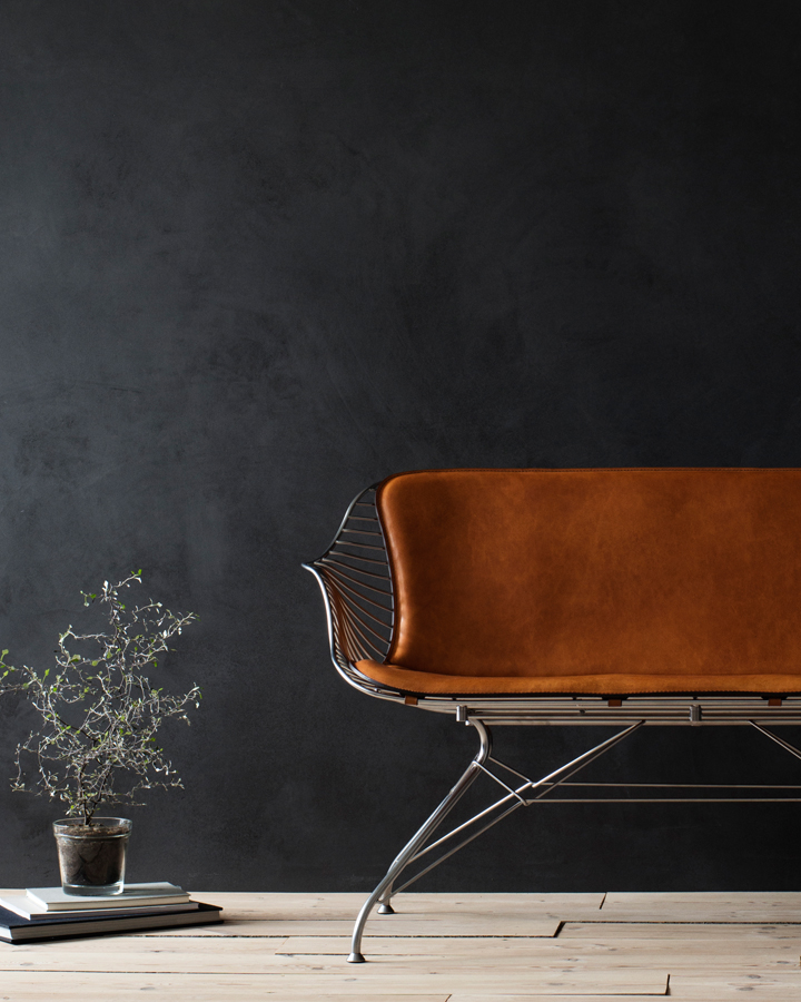 OvergaardAndDyrman_Wire_Lounge_Sofa_Yellowstone_Whiskey_Leather_Semi_Satin_Chrome_Steel2