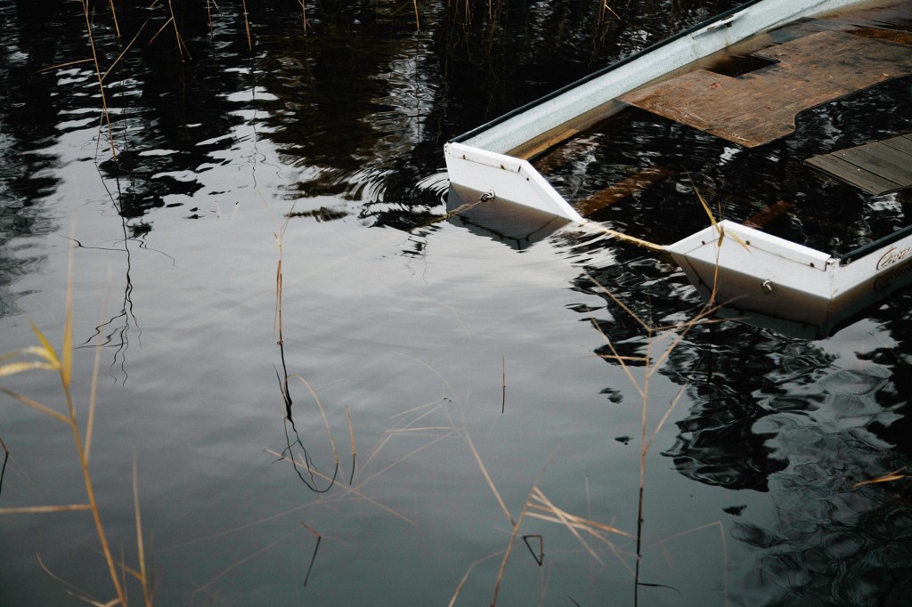 IMG 4022 1 A lake
