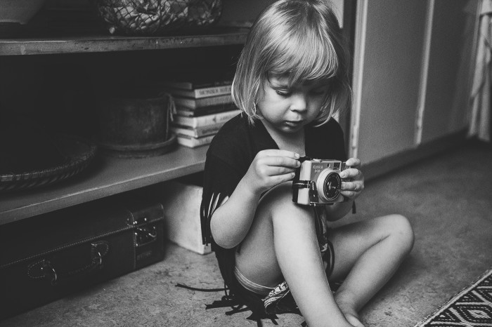 Sonny Lou and the camera © Anna  Malmberg