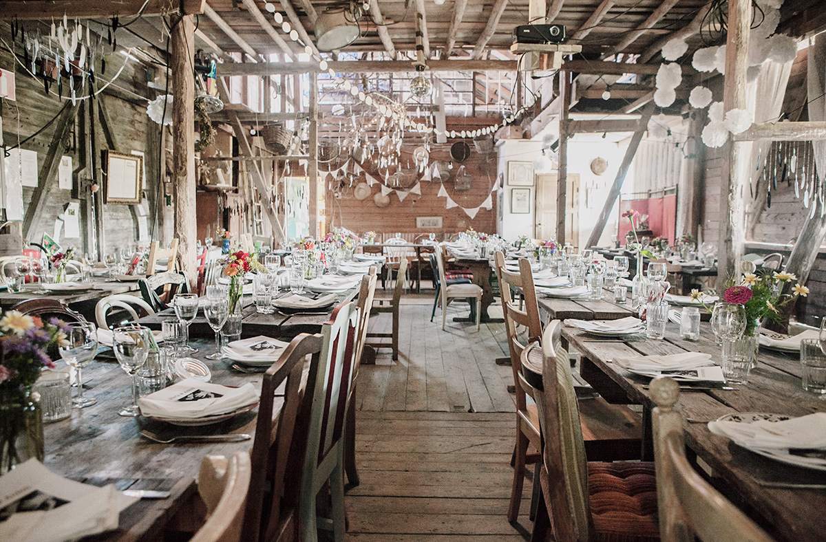 Anton's and Maria's bohemian wedding photo: Anna Malmberg n°50