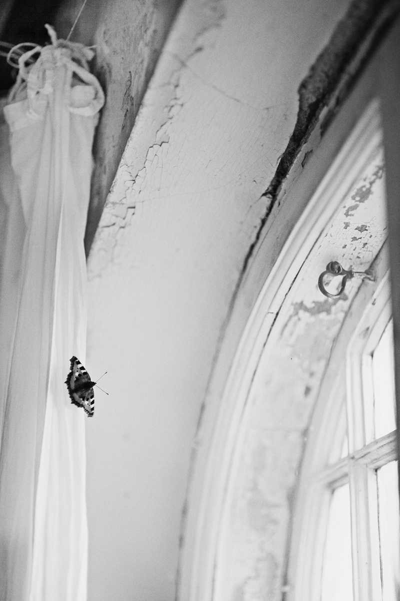 Pre order our book 9 Feelings of Imperfection copyright Anna Malmberg 10