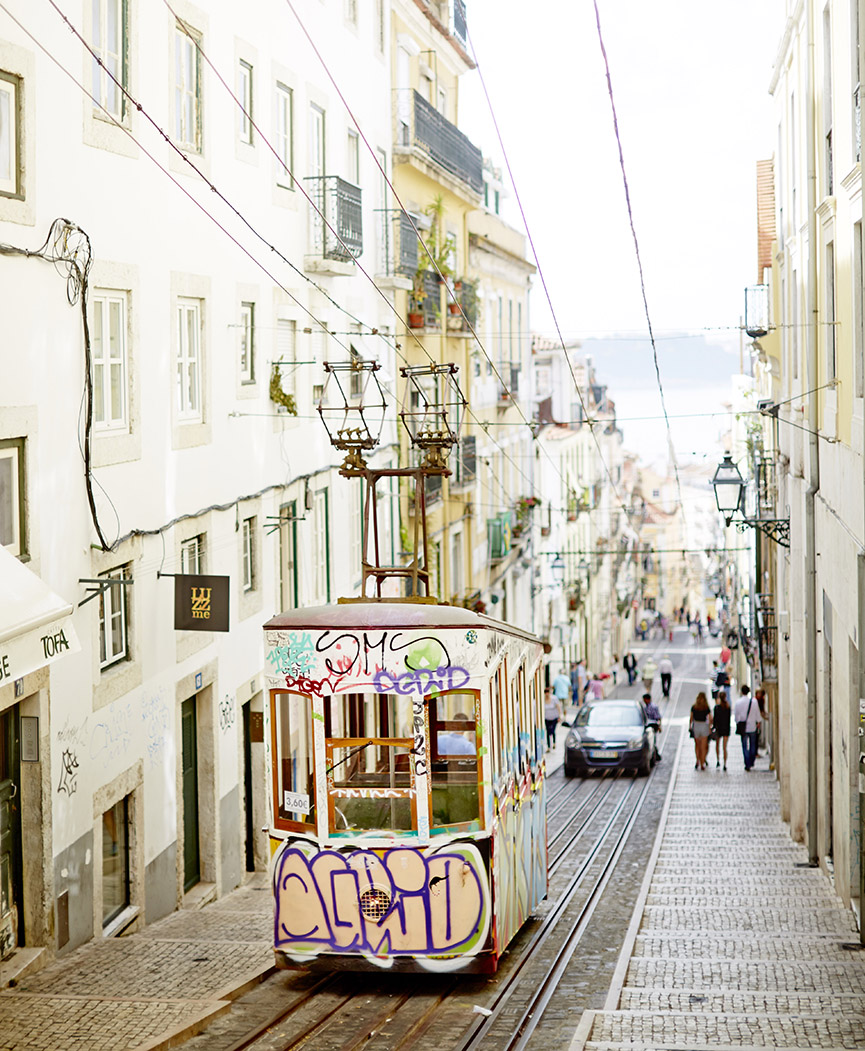 En lista på 3 saker 1 LANDSTEDTBAATH-LISSABON-0104