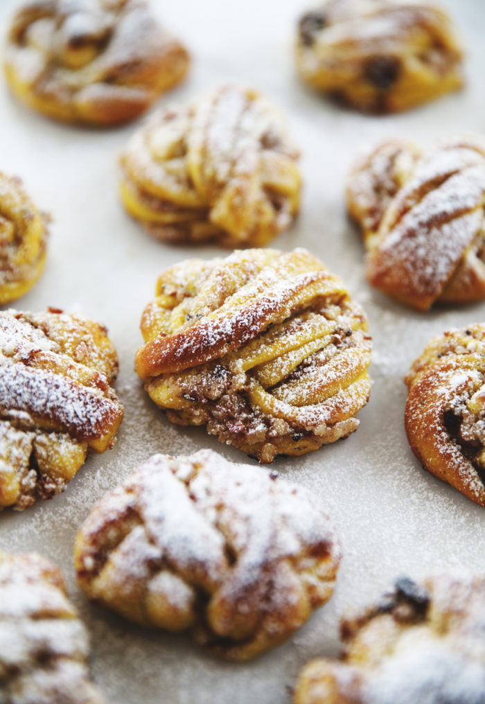 saffransbullar-700x1016