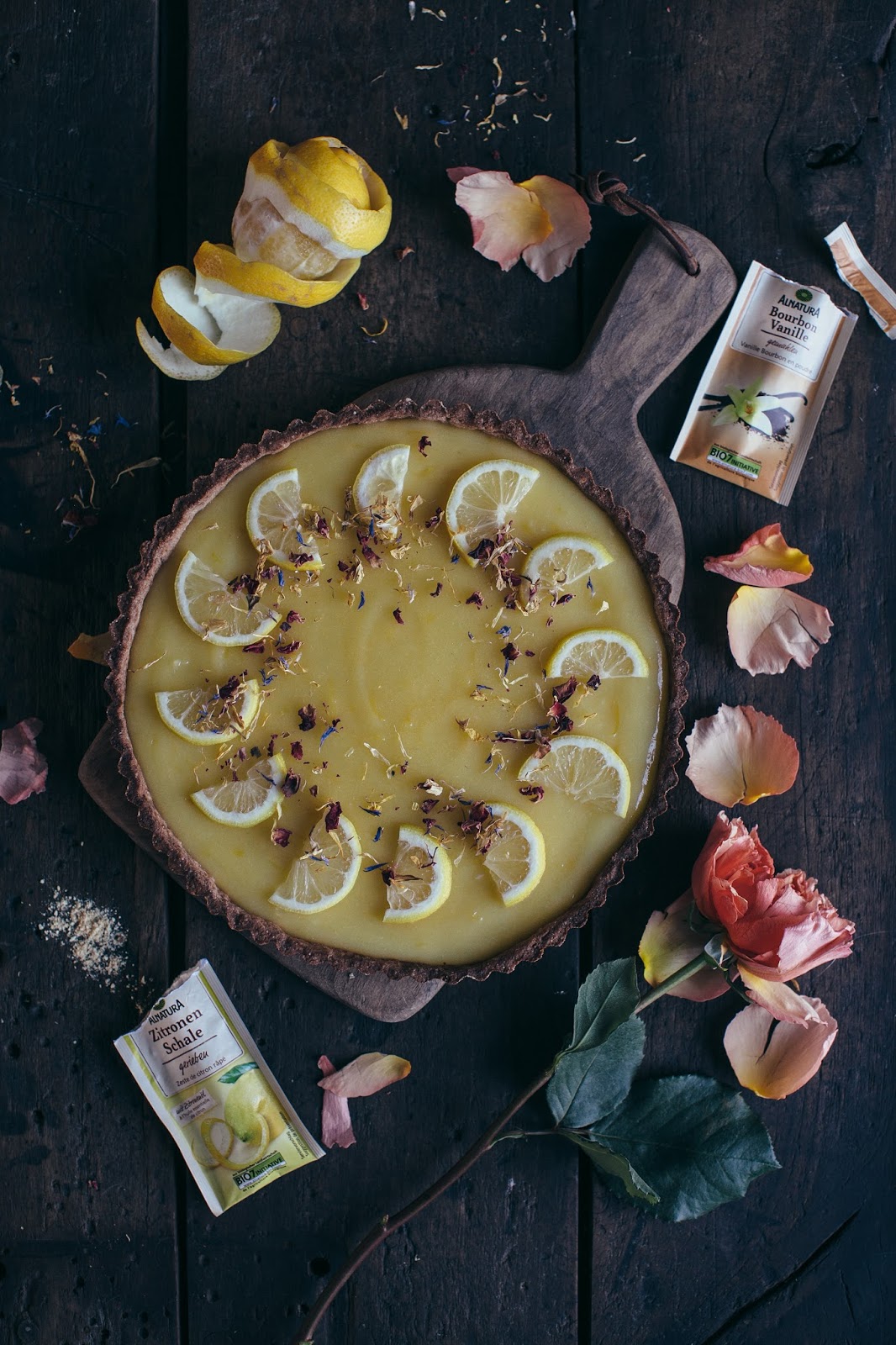 lemon tart cake