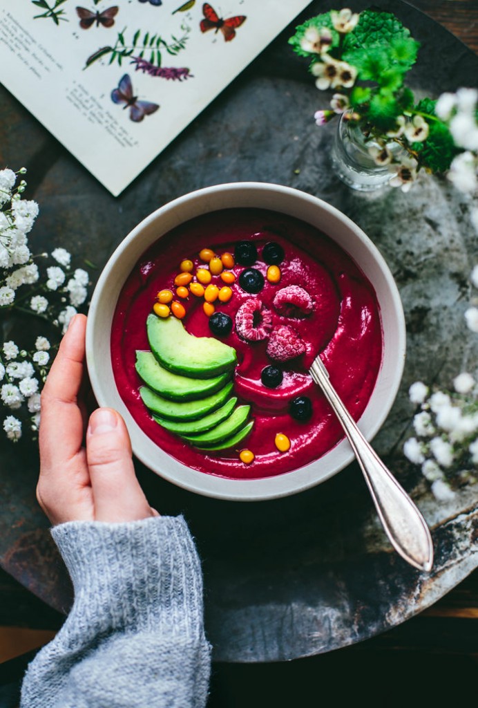 smoothie-bowl-evelinasekologiska-700x1036