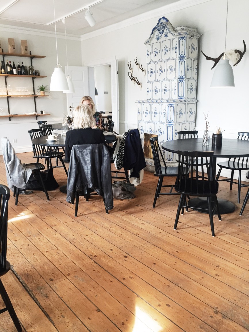 Processed with VSCOcam with s2 preset