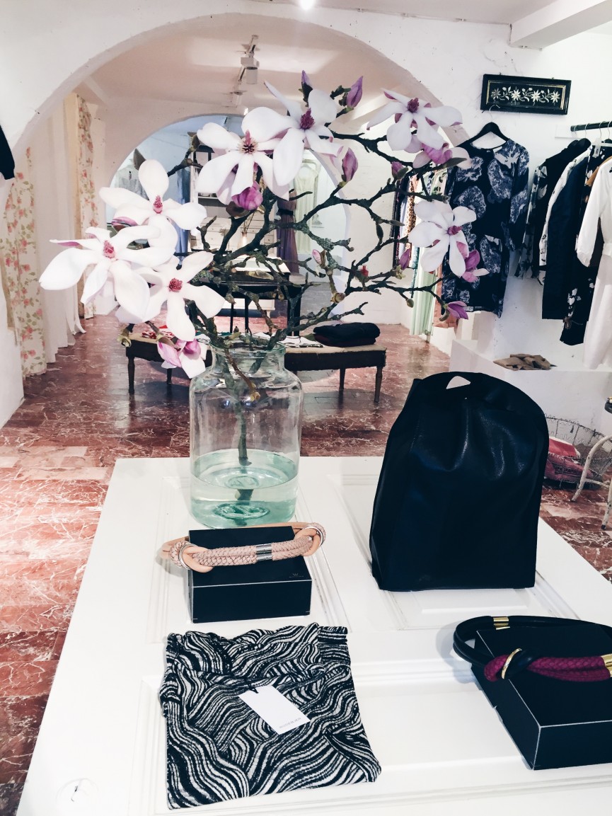 Processed with VSCOcam with hb1 preset