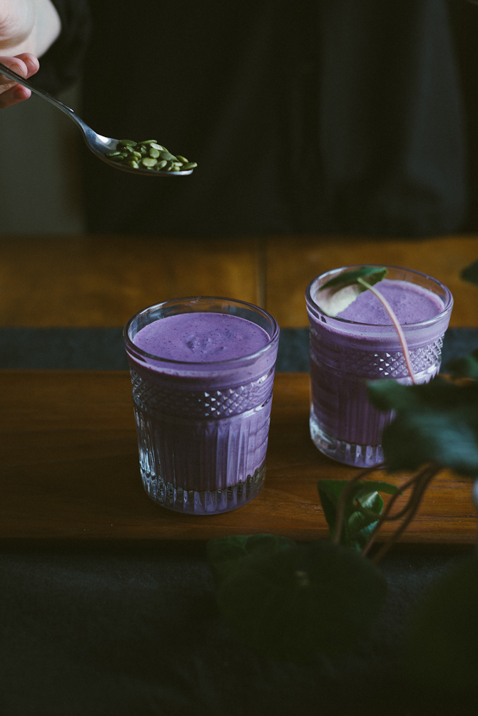 Blueberry Smoothie by Babes in Boyland