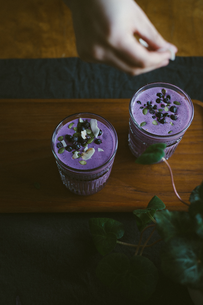 Blueberry Smoothie by Babes in Boyland